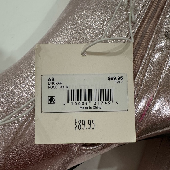 Metallic heeled boots - Picture 5 of 5